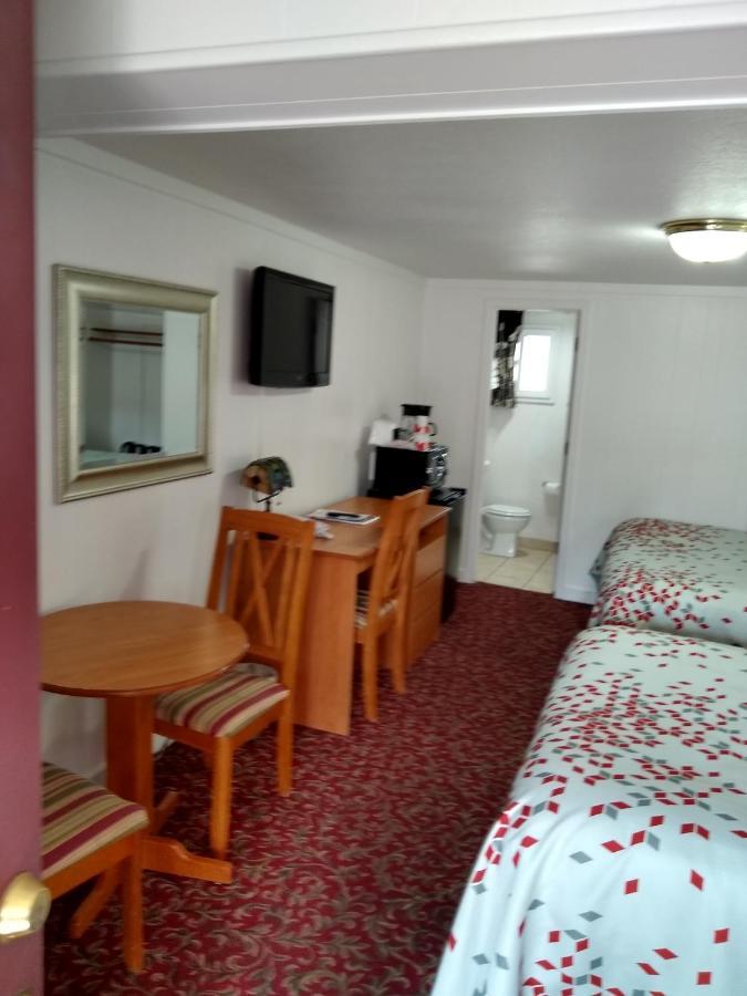 Holiday Motel Bend Zewnętrze zdjęcie
